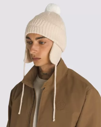 Bonita Vans 66 Earflap Pom