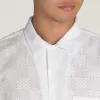 Cămașă țesătă cu ochi pe marginea drumului Cămașă țesătă cu ochi pe marginea drumului