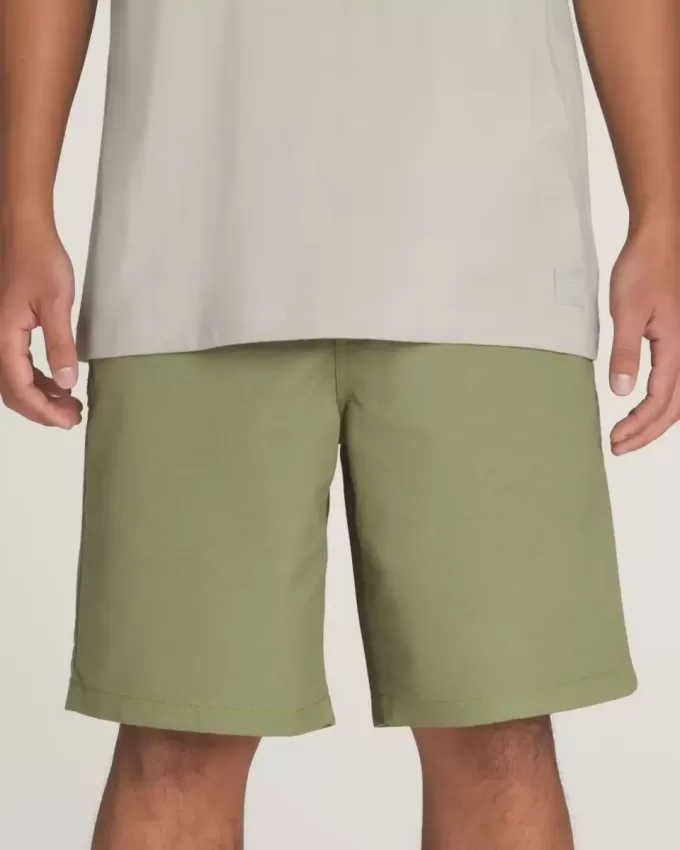 Pantaloni scurți autentici Chino Relaxed 20” Pantaloni scurți autentici Chino Relaxed 20”