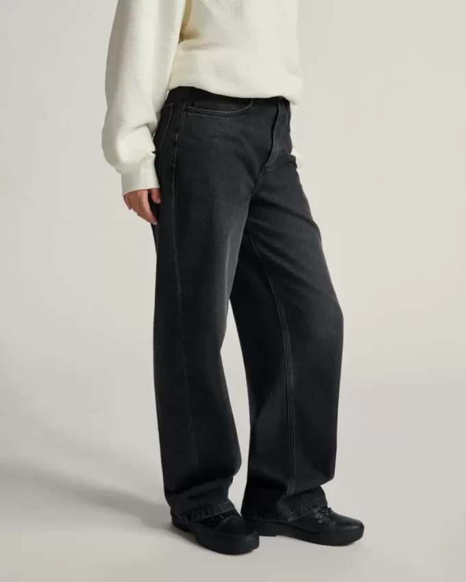 Pantaloni Sirelle Denim Puddle cu 5 buzunare Pantaloni Sirelle Denim Puddle cu 5 buzunare