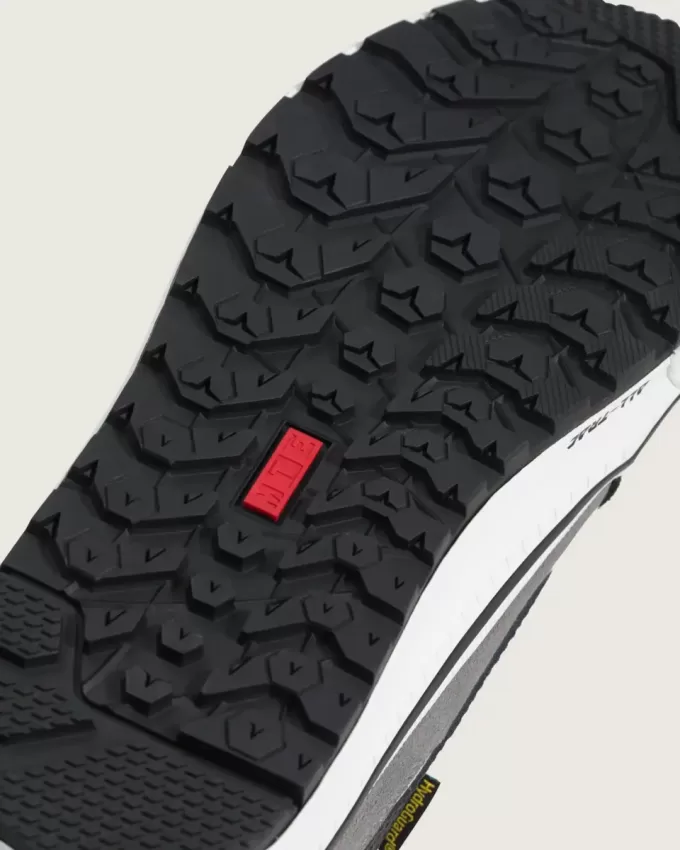 Pantof izolat impermeabil Sk8-Hi