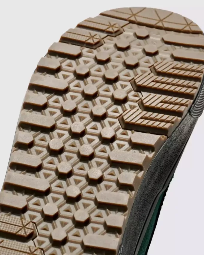 Pantof izolat impermeabil Sk8-Hi Pantof izolat impermeabil Sk8-Hi