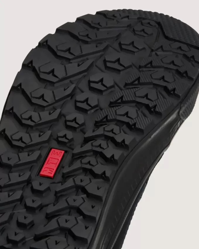 Pantof izolat impermeabil Sk8-Hi Pantof izolat impermeabil Sk8-Hi