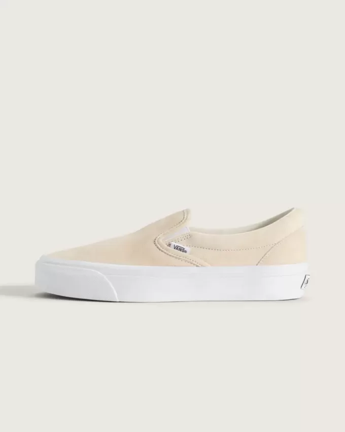 Pantof Premium Classic Slip-On Pantof Premium Classic Slip-On