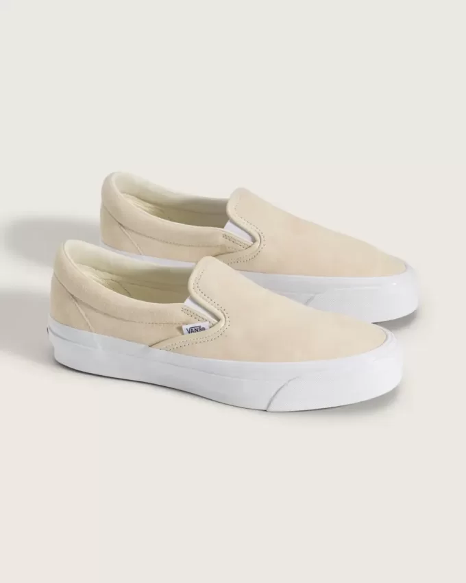 Pantof Premium Classic Slip-On Pantof Premium Classic Slip-On