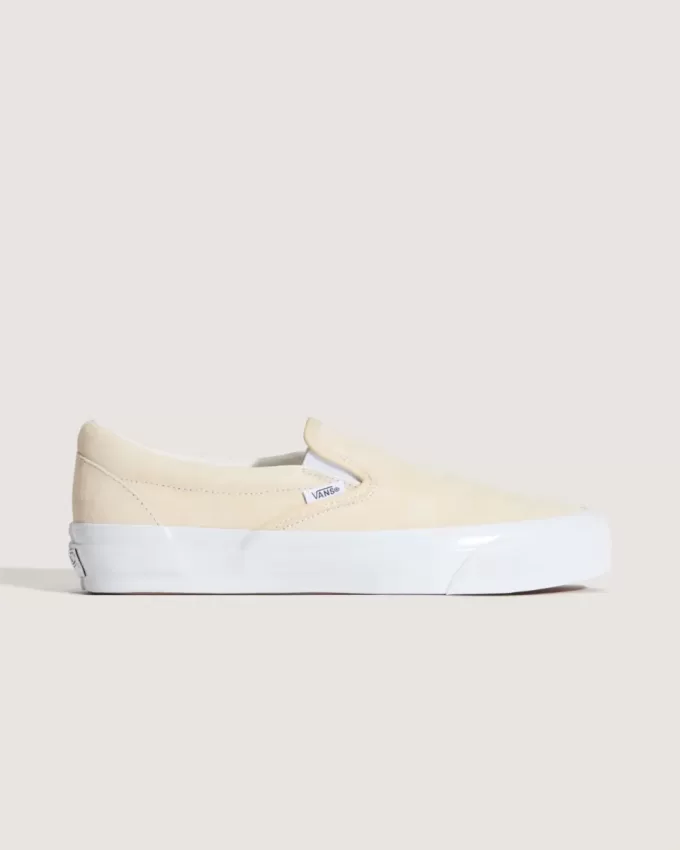 Pantof Premium Classic Slip-On Pantof Premium Classic Slip-On