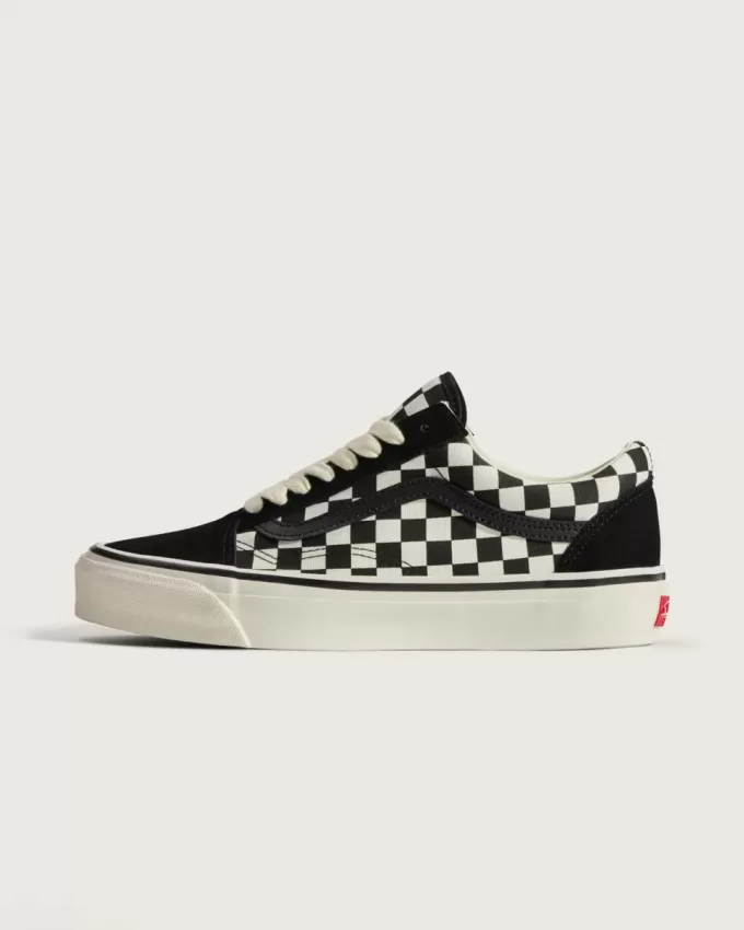 Pantof Premium Old Skool Checkerboard Pantof Premium Old Skool Checkerboard