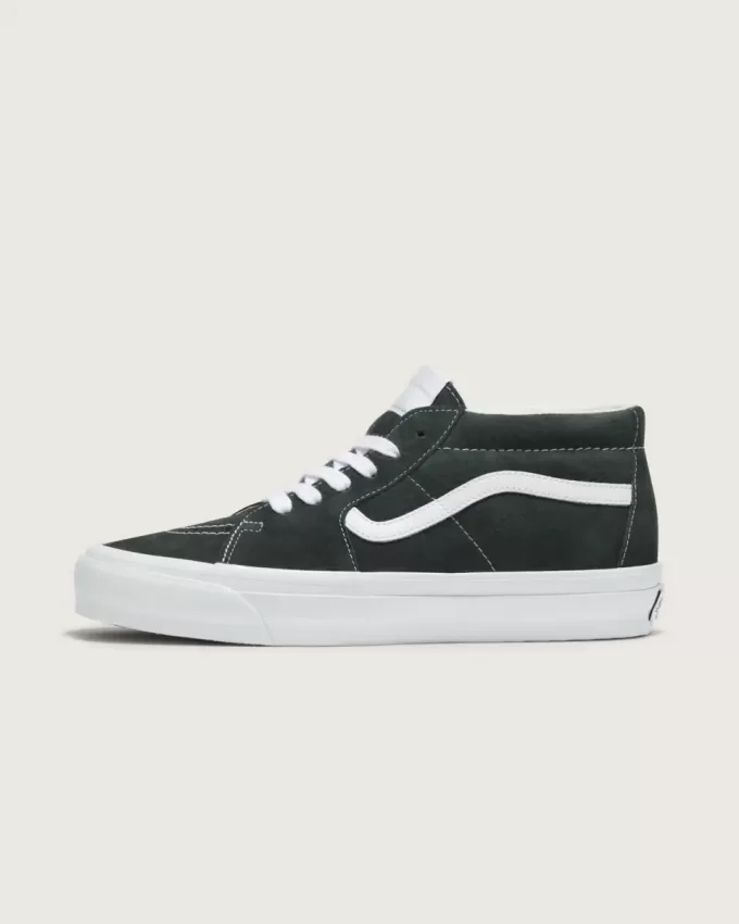 Pantof premium Sk8-Mid din piele intoarsa Pantof premium Sk8-Mid din piele intoarsa