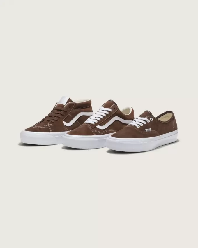 Pantof premium Sk8-Mid din piele intoarsa Pantof premium Sk8-Mid din piele intoarsa