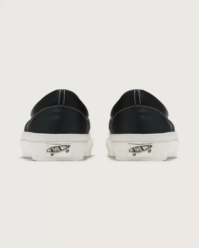 Pantofi Premium Classic Slip-On din satin Pantofi Premium Classic Slip-On din satin
