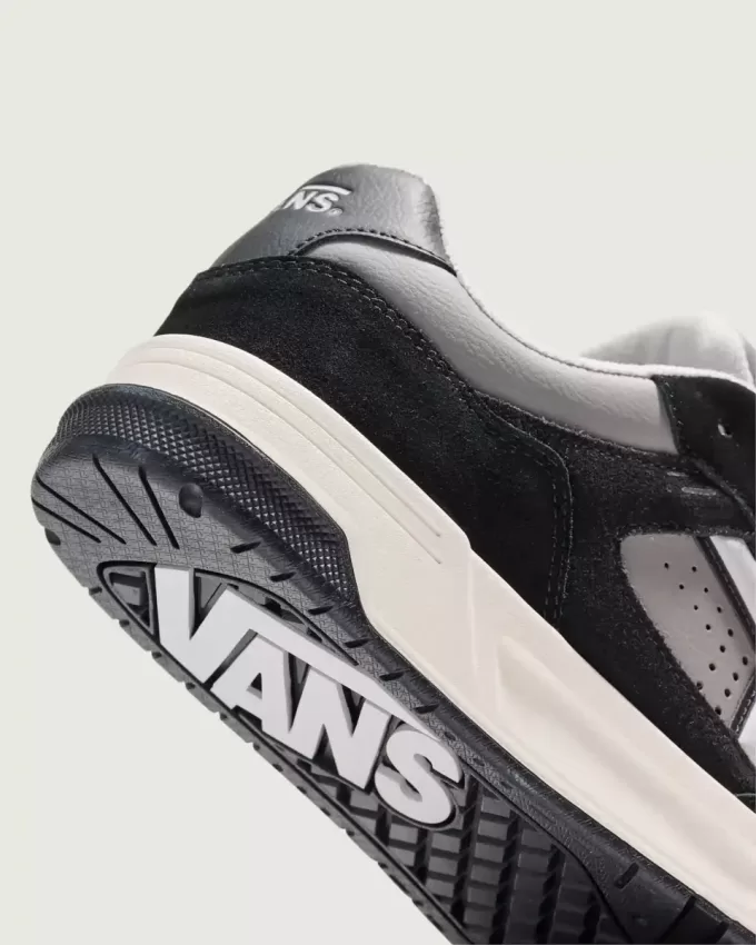 Pantofi Upland