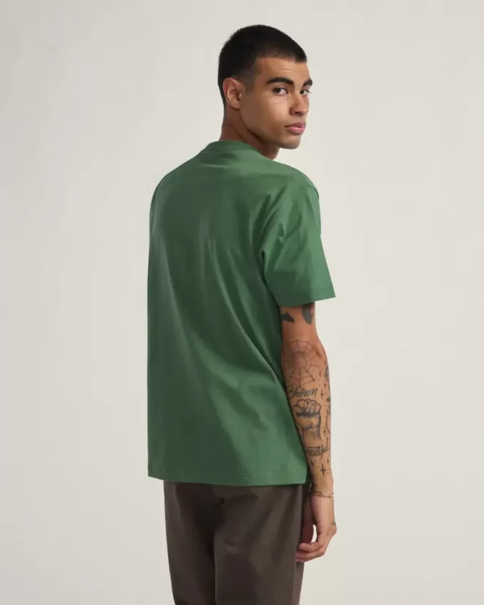 Tricou cu logo pe piept stâng Tricou cu logo pe piept stâng