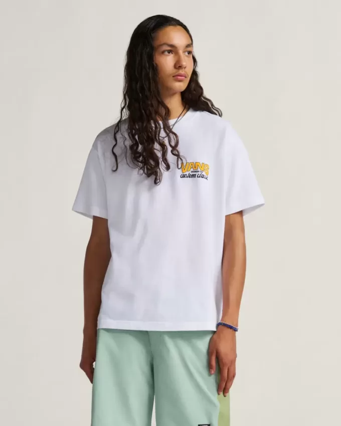 Tricou fata magazinului