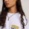 Tricou fata magazinului